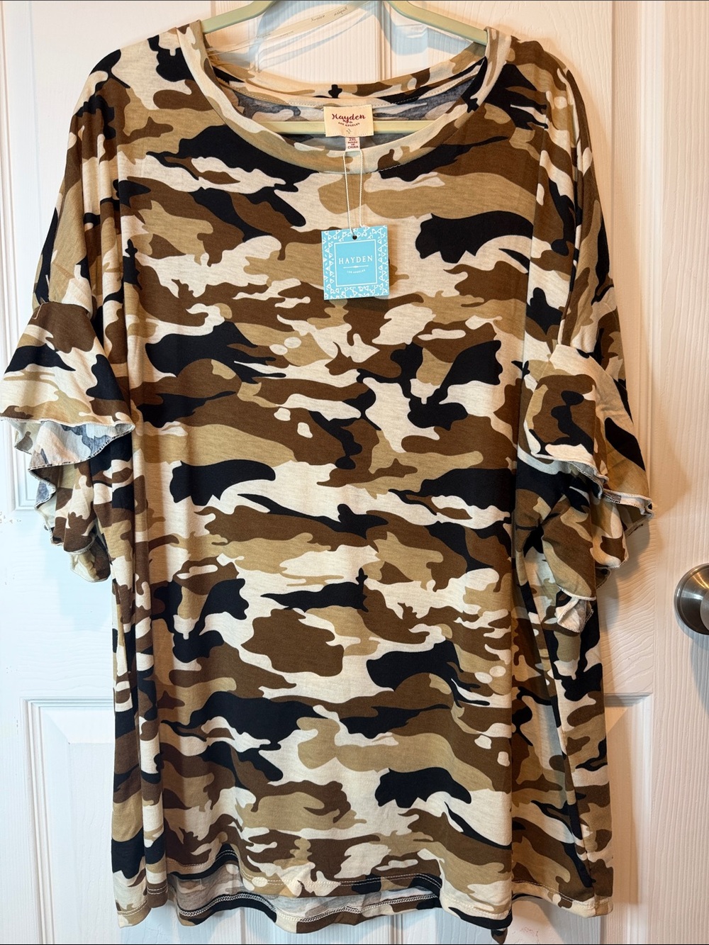 Hayden Women's Short Sleeve Camo Tee - Brown Black Cream